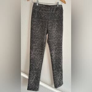 Krazy Larry Faux Suede Microfiber Gray Geometric Stretchy Pullon Pants Size 2